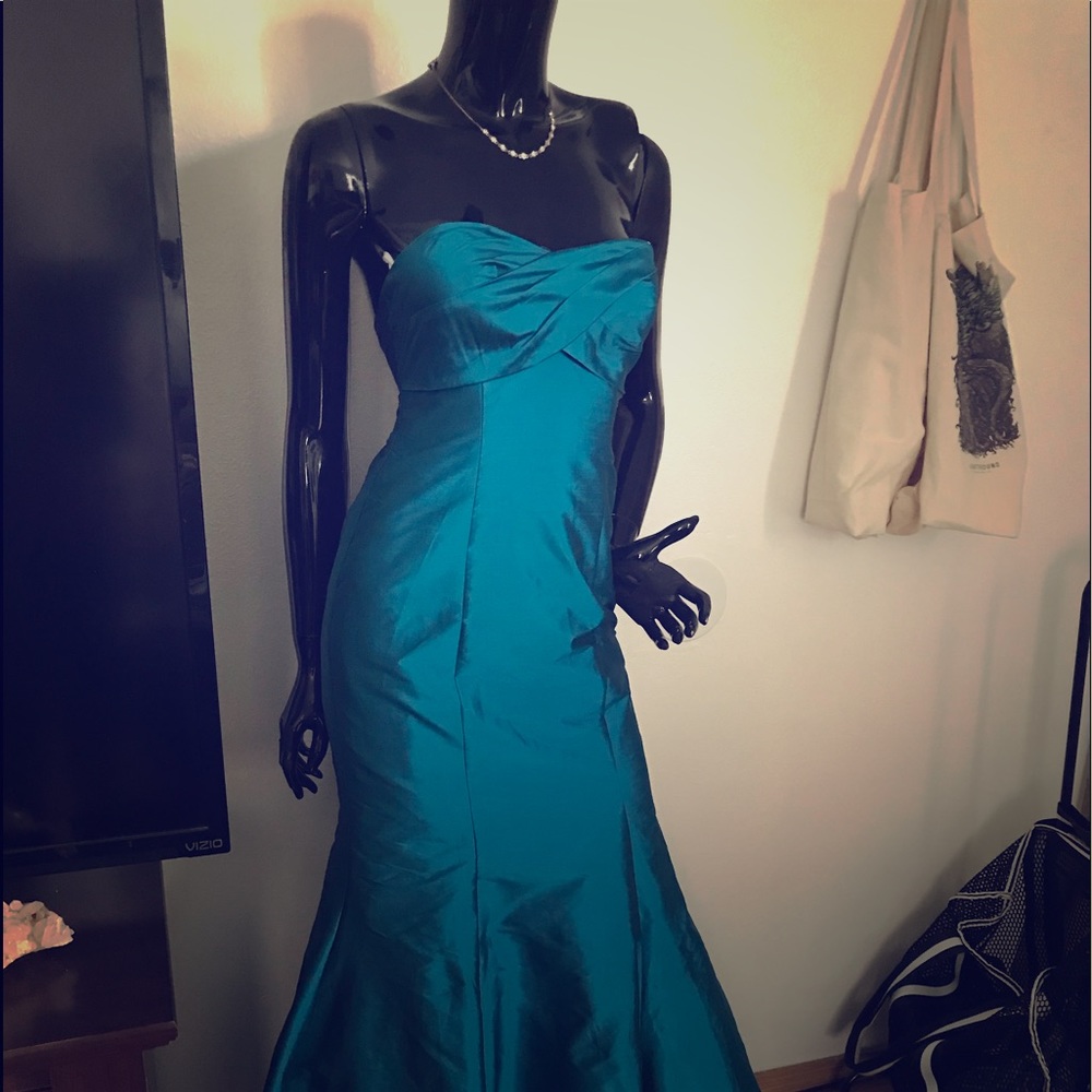 Formal evening gown